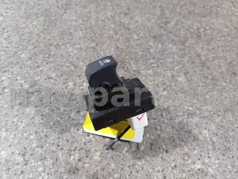Кнопка стеклоподъёмника задняя правая Kia Ceed, 2009 г., арт. 46023049778