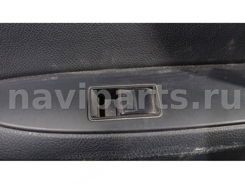 Кнопка стеклоподъёмника задняя правая Toyota Avensis, 2017 г., арт. 46023052949
