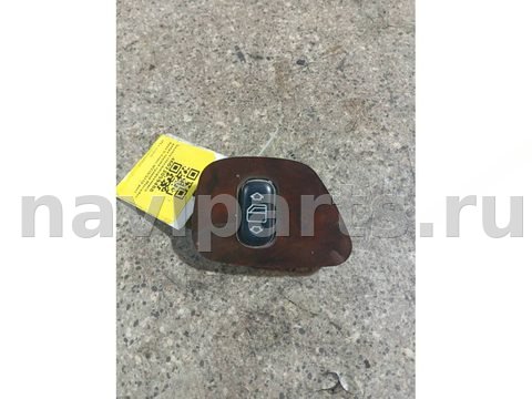 Кнопка стеклоподъёмника задняя правая Mercedes E W210, 2001 г., арт. 46023059488
