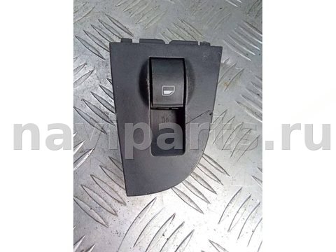 Кнопка стеклоподъёмника задняя правая Audi A6 C5, 2003 г., OEM 4B0959855A, арт. 52766769