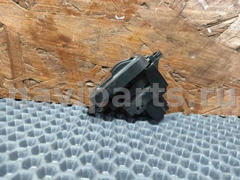 Кнопка стеклоподъёмника задняя правая Volvo V50, 2010 г., OEM 30773217, арт. 534406, фото 3