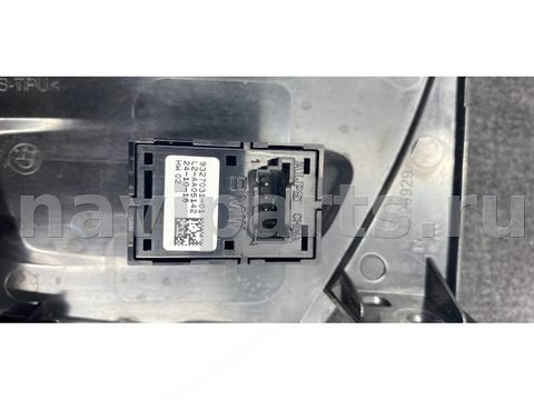 Кнопка стеклоподъёмника задняя правая BMW X3 G01, 2019 г., OEM 7410250, арт. 543-142, фото 4