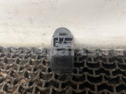 Кнопка стеклоподъёмника задняя правая Kia Shuma, 1999 г., OEM 4735101000, арт. 543-300, фото 2