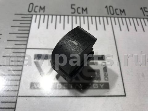 Кнопка стеклоподъёмника задняя правая Audi A4 B6, 2001 г., OEM 8Z0959855B, арт. 54766841