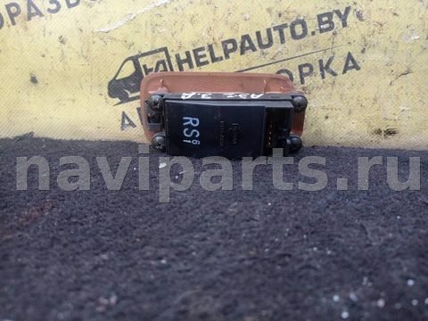Кнопка стеклоподъёмника задняя правая Nissan Maxima, 1997 г., арт. 6-176