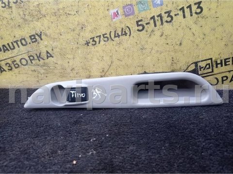 Кнопка стеклоподъёмника задняя правая Nissan Almera Tino, 2001 г., арт. 6-214