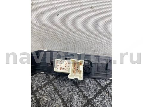 Кнопка стеклоподъёмника задняя правая Nissan Murano, 2005 г., арт. 6-314, фото 3