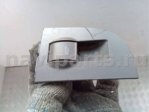 Кнопка стеклоподъёмника задняя правая Audi A6 Allroad C5, 2001 г., арт. 65123700, фото 4