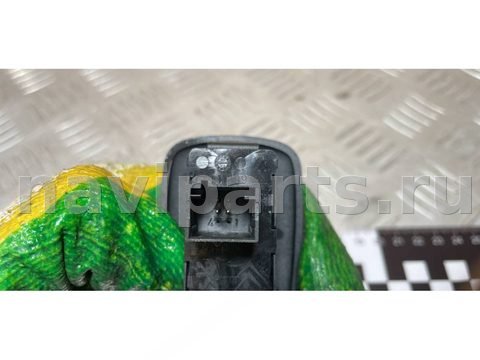 Кнопка стеклоподъёмника задняя правая Citroen C5, 2012 г., OEM 96623726XT, арт. 75150071_2, фото 3