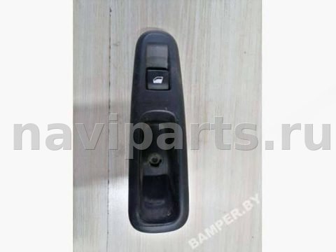 Кнопка стеклоподъёмника задняя правая Citroen C4 Grand Picasso, 2014 г., арт. 78064077, фото 2