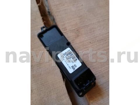 Кнопка стеклоподъёмника задняя правая Mazda 6, 2008 г., арт. 80870034, фото 2