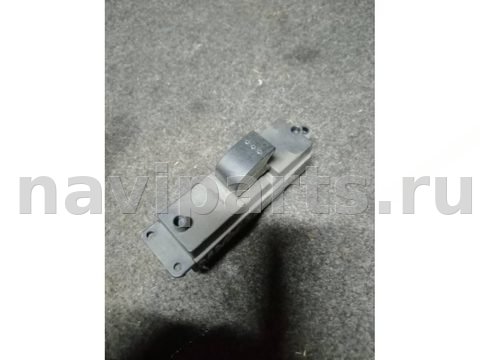 Кнопка стеклоподъёмника задняя правая Mazda 3, 2005 г., OEM BP4K66380, арт. 87081444