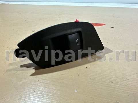 Кнопка стеклоподъёмника задняя правая Chevrolet Equinox, 2023 г., арт. 8908