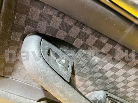 Кнопка стеклоподъёмника задняя правая Audi A6, 2002 г., арт. 90253