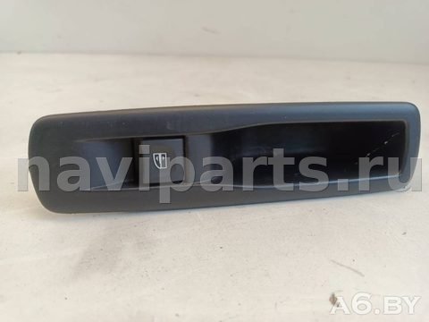 Кнопка стеклоподъёмника задняя правая Renault Scenic, 2013 г., арт. 93123648_2