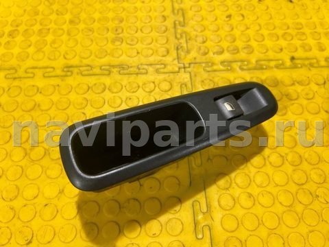 Кнопка стеклоподъёмника задняя правая Peugeot 3008, 2010 г., арт. 93540