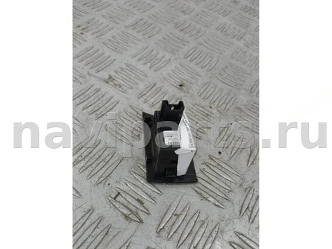 Кнопка стеклоподъёмника задняя правая BMW 5 F10/F11/GT F07, 2011 г., арт. 99959368905, фото 2