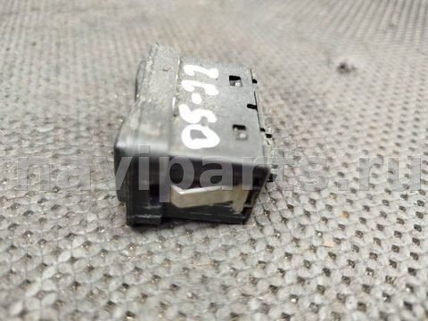 Кнопка стеклоподъёмника задняя правая BMW 5 E39, 1998 г., OEM 8368974, арт. B05-22_3, фото 2