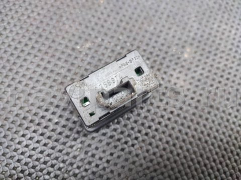 Кнопка стеклоподъёмника задняя правая BMW 5 E39, 1998 г., OEM 8368974, арт. B09-09_3, фото 4