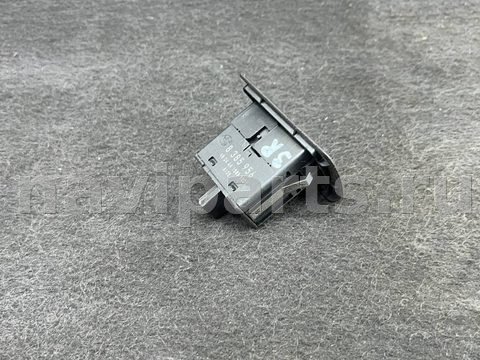 Кнопка стеклоподъёмника задняя правая BMW X5 E53, 2004 г., OEM 8385956, арт. B37-24_3, фото 3