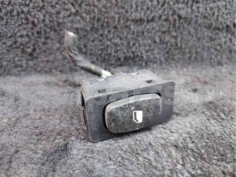 Кнопка стеклоподъёмника задняя правая Peugeot 807, 2006 г., арт. BP807-143_4