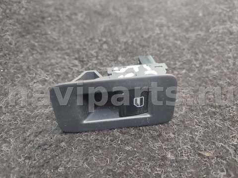 Кнопка стеклоподъёмника задняя правая Volkswagen Touareg, 2006 г., арт. BVT1-162_2