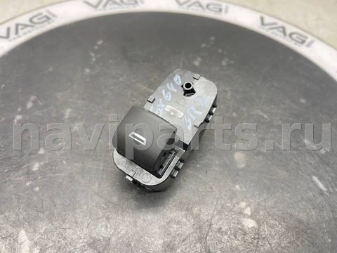 Кнопка стеклоподъёмника задняя правая Chevrolet Trax, 2024 г., OEM 84513466, арт. V3357_4