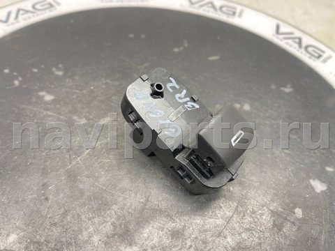 Кнопка стеклоподъёмника задняя правая Chevrolet Trax, 2024 г., OEM 84513466, арт. V3357_4, фото 4