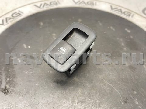 Кнопка стеклоподъёмника задняя правая Dodge RAM, 2020 г., OEM 68214156AC, арт. V562_2, фото 2