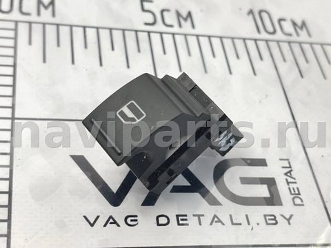 Кнопка стеклоподъёмника задняя правая Volkswagen Golf, 2012 г., арт. V6227_7