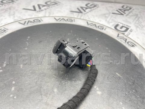 Кнопка стеклоподъёмника задняя правая Buick Encore GX, 2021 г., OEM 84513466, арт. V6343_3, фото 4