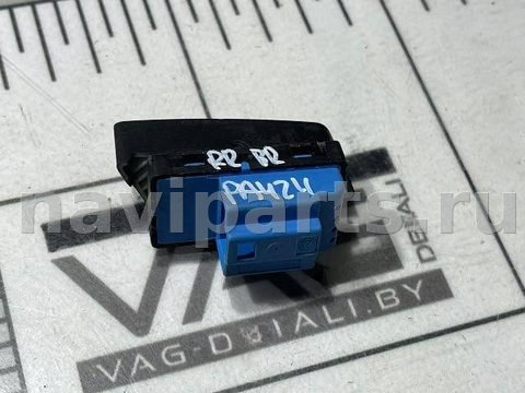 Кнопка центрального замка Volkswagen Passat USA, 2013 г., OEM 561962136A, арт. 101423978, фото 2