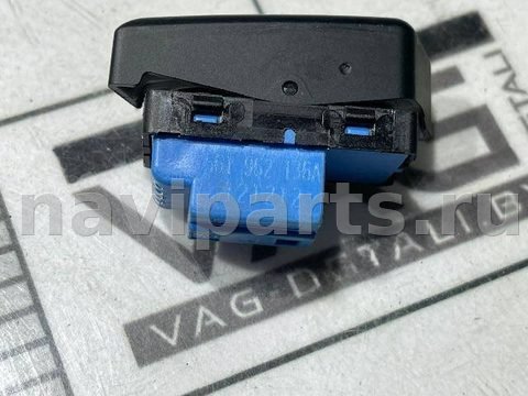 Кнопка центрального замка Volkswagen Passat USA, 2013 г., OEM 561962136A, арт. 101423978, фото 4