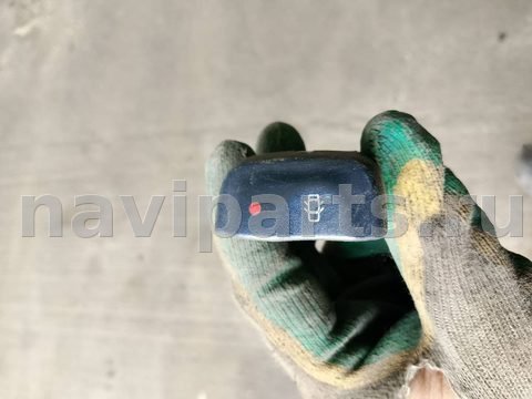 Кнопка центрального замка Renault Megane, 1998 г., арт. 101751726