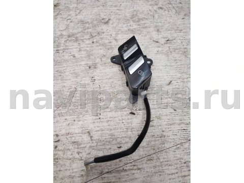 Кнопка центрального замка Mercedes S W221, 2013 г., OEM A2218213151, арт. 104770116