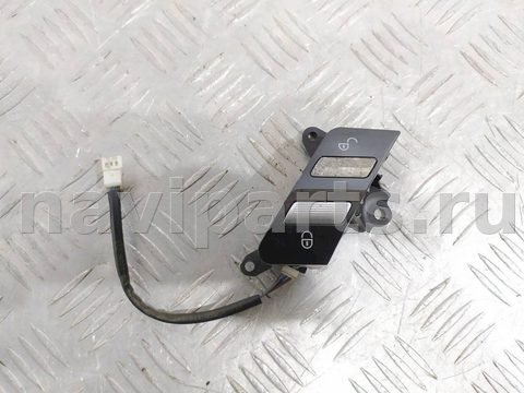 Кнопка центрального замка Mercedes S W221, 2010 г., арт. 1052372