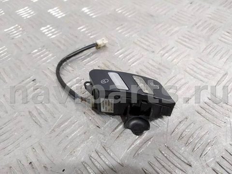 Кнопка центрального замка Mercedes S W221, 2010 г., арт. 1052372, фото 3