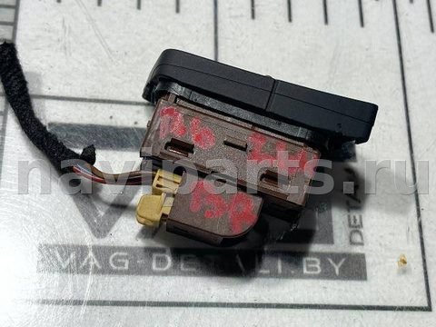 Кнопка центрального замка Audi A6 C7, 2014 г., OEM 4G0962107, арт. 106864540, фото 2