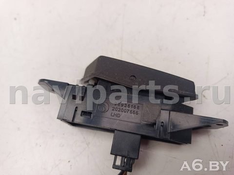 Кнопка центрального замка Chevrolet Cruze J300, 2012 г., OEM 96936168, арт. 107476487, фото 2