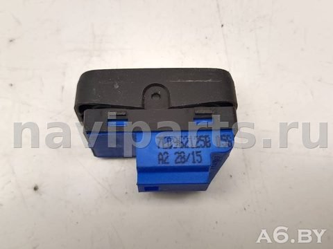 Кнопка центрального замка Volkswagen Transporter T6, 2016 г., арт. 107685235, фото 3