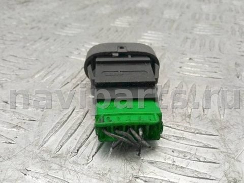 Кнопка центрального замка Renault Clio, 2000 г., OEM 421818C, арт. 1079628, фото 2