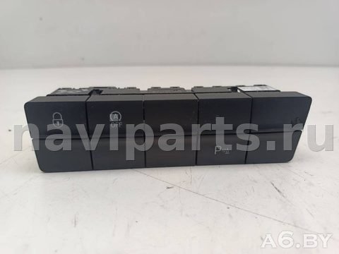 Кнопка центрального замка Skoda Octavia A7, 2017 г., OEM 5E1927132M, арт. 108222293