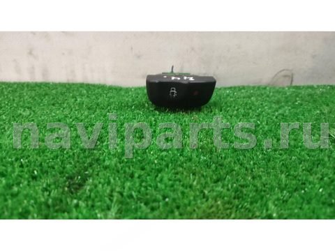 Кнопка центрального замка Renault Megane, 2000 г., OEM 429993B, арт. 1102-1-2