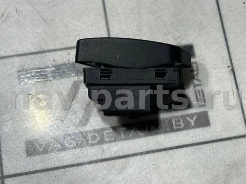 Кнопка центрального замка Volkswagen Tiguan, 2011 г., OEM 1K0962126B, арт. 119630243, фото 2