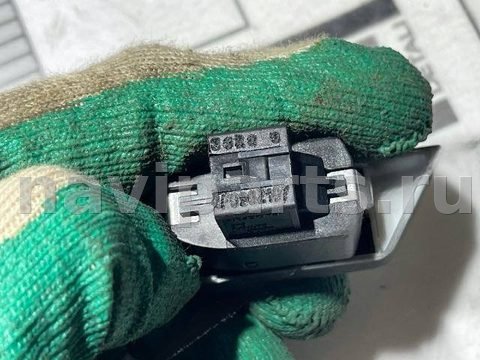 Кнопка центрального замка Audi A6 C6, 2009 г., OEM 4F0962107, арт. 120753821, фото 4