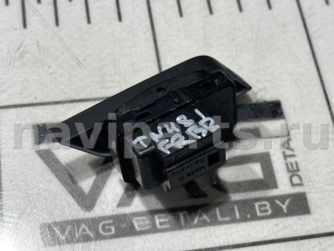 Кнопка центрального замка Volkswagen Tiguan, 2022 г., OEM 5NA962126, арт. 123714080, фото 2