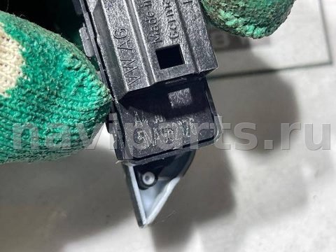 Кнопка центрального замка Volkswagen Tiguan, 2022 г., OEM 5NA962126, арт. 123714080, фото 6