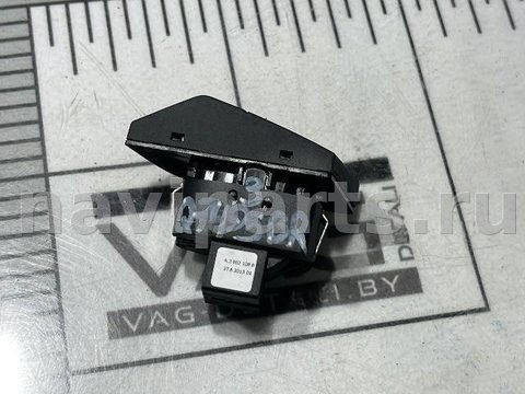 Кнопка центрального замка Audi Q7 4L, 2014 г., OEM 4L2962108B, арт. 127981361, фото 2