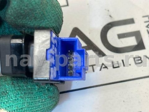 Кнопка центрального замка Volkswagen Touareg, 2012 г., OEM 7P6962126A, арт. 132172600, фото 3