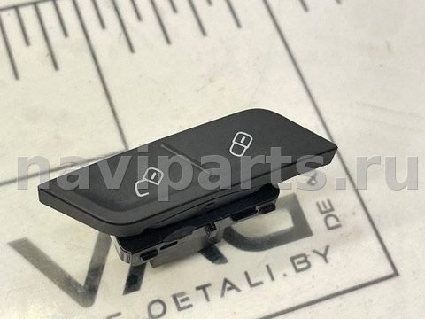 Кнопка центрального замка Volkswagen Tiguan, 2020 г., OEM 5NA962125, арт. 147010507, фото 4